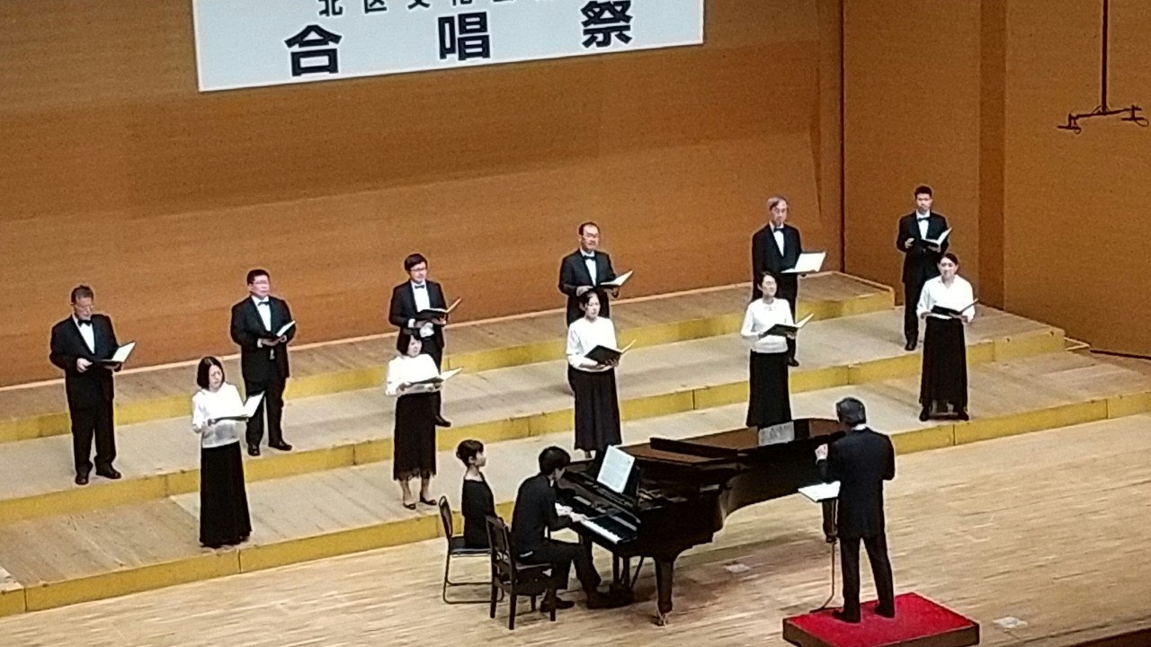 合唱部の合唱祭参加のようす