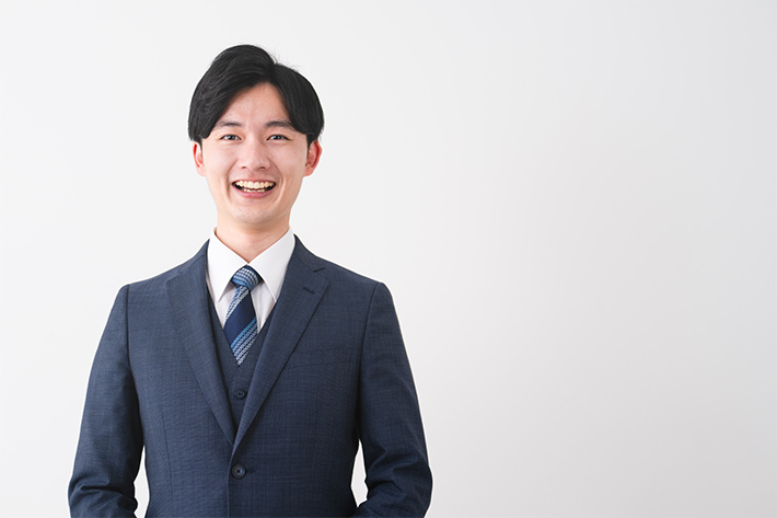 男性：フォーマル（スーツ）のイメージ